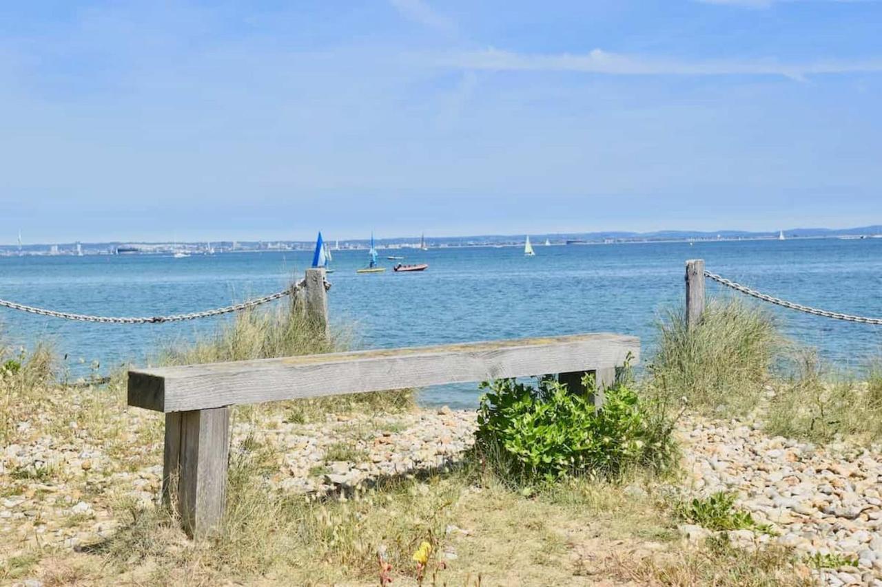 12a Solent Landing Direct Access