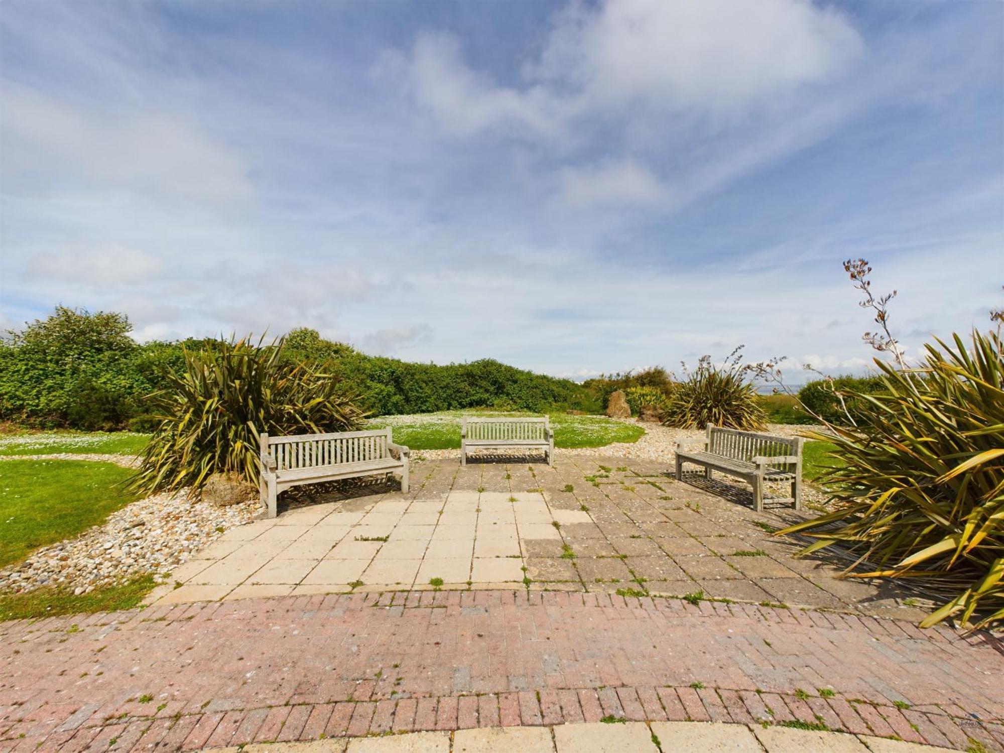 12a Solent Landing Direct Access