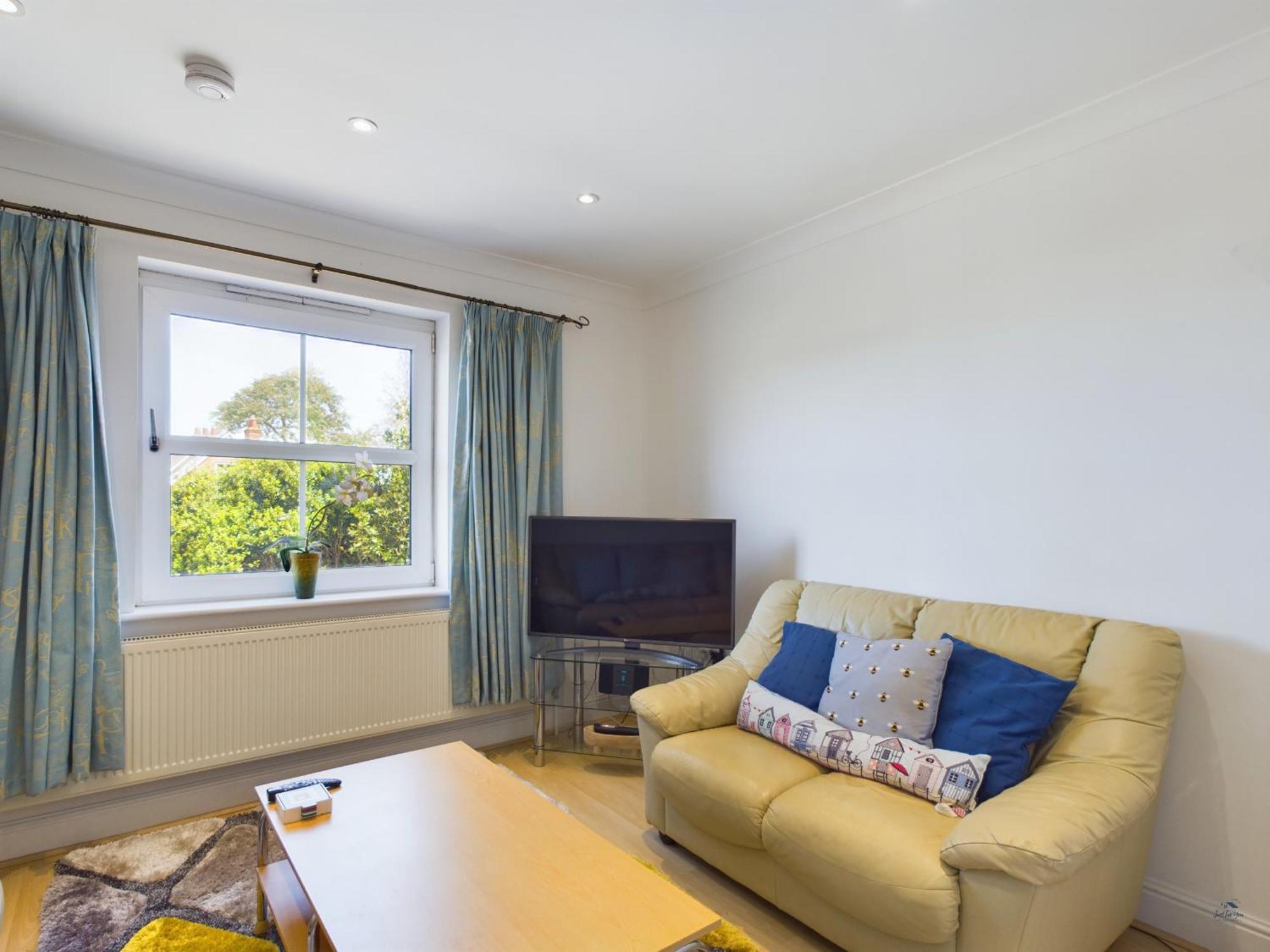 Holiday home 12a Solent Landing Direct Access *